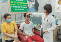 KHÁM THỊ GIÁC CHUYÊN SÂU – ĐIỀU CẦN THIẾT CHO TRẺ MẮC TẬT KHÚC XẠ 